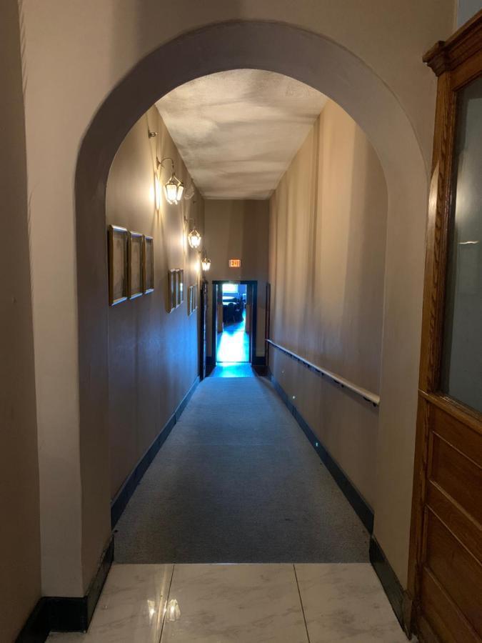 Hotel Gunter Frostburg Bagian luar foto