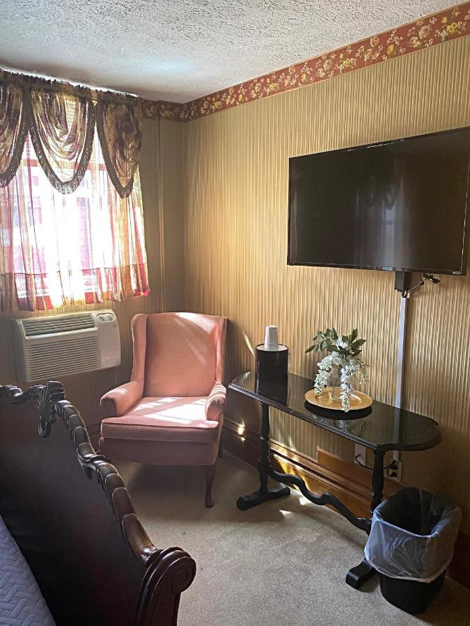 Hotel Gunter Frostburg Bagian luar foto