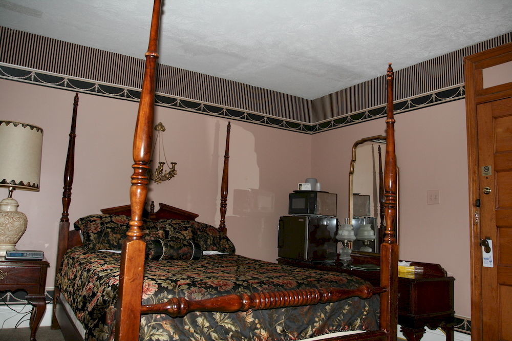Hotel Gunter Frostburg Bagian luar foto